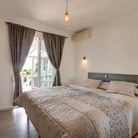 Camelia Villa Estepona